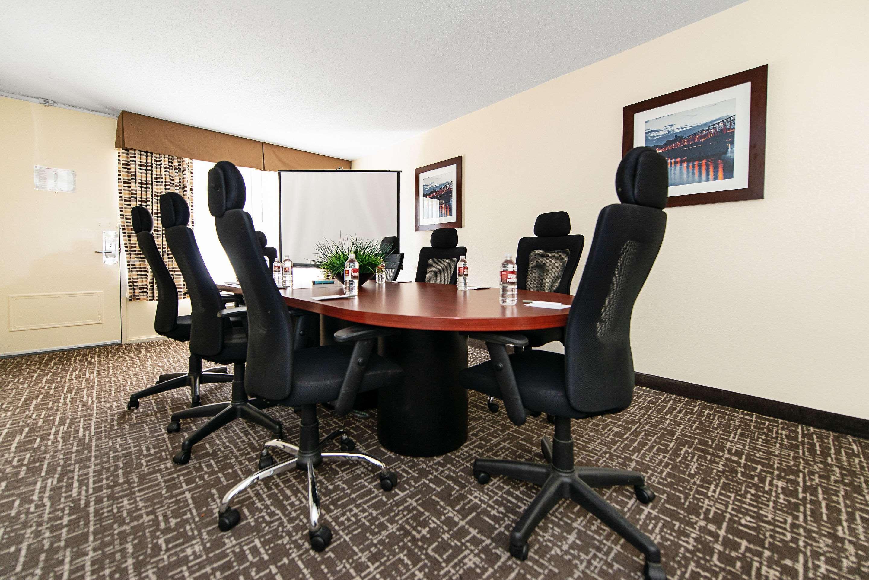 New Hope Inn & Suites 外观 照片